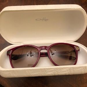 Women’s Oakley’s